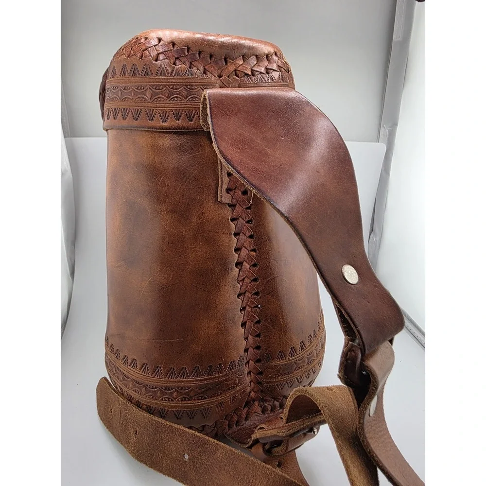 Vintage handcrafted Cowhide Leather Crossbody Bag Boho Tooled Cylinder Design - Picture 4 of 9